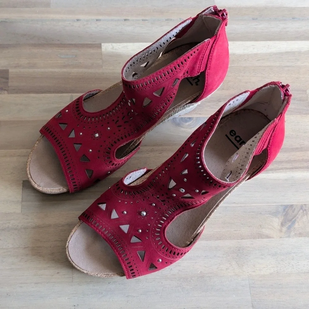 EARTH Origins Attalea‎ Barbuda leather Espadrille Wedge Sandals Size 7 NWOT